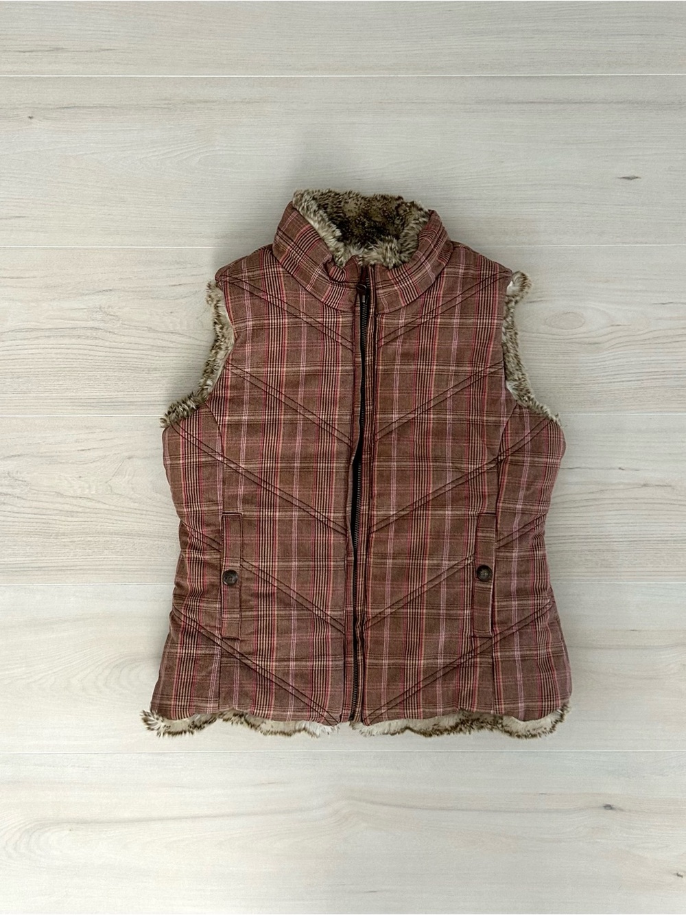 y2k gap reversible fur vest
